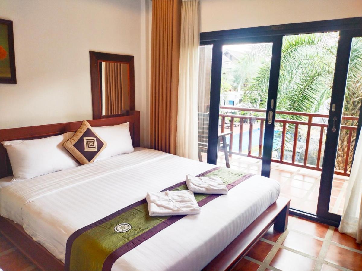 Vang Vieng Savanh Sunset View Resort Eksteriør billede